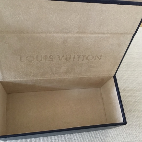 LOUIS VUITTON Navy Empty Box Sunglasses / glasses Case Magnetic Box